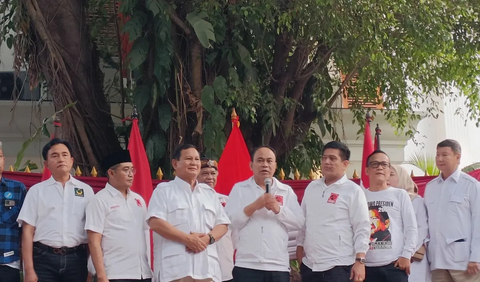 Demikian juga dengan pelaksanaan deklarasi yang digelar di kediaman Prabowo di Kertanegara IV, Jakarta.<br>