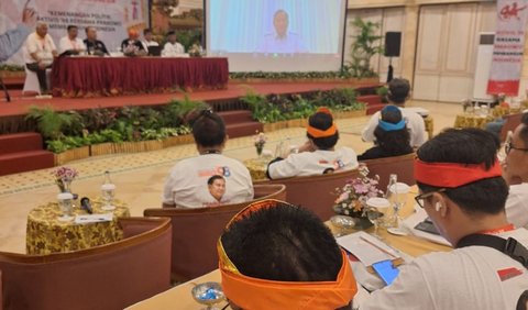 Prabowo menyatakan bahwa dirinya sebenarnya mendukung era reformasi tahun 1998 bersama para jenderal lainnya seperti Wiranto, SBY, dan Agum Gumelar.