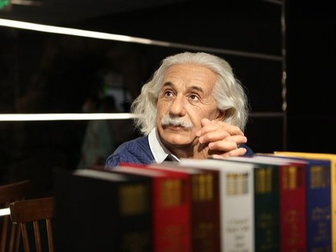 Ini Isi Surat Balasan Einstein kepada Seorang Gadis Kecil tentang Konsep Tuhan, Alam Semesta, dan Sains