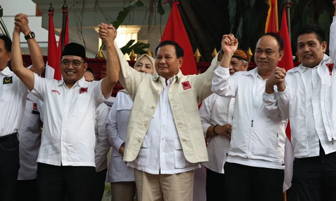 Relawan Projo Bergabung, Zulkifli Hasan: Sudah Waktunya Prabowo Menang