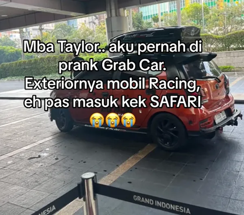 Female Passenger Feels Pranked Riding Online Taxi, Outside the Racing Carriage in Taman Safari
