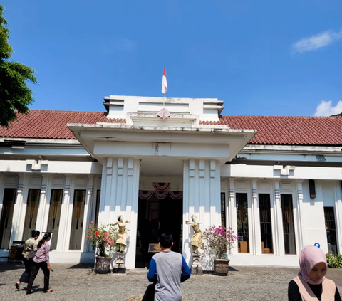 Pada tahun 2019, Inna Bali Heritage Hotel dinobatkan menjadi cagar budaya yang harus dilestarikan oleh Pemerintah Kota Denpasar.