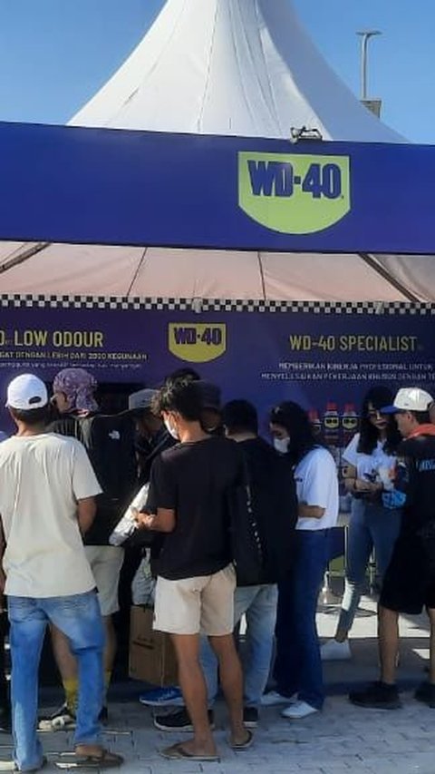 Pecco Juara MotoGP Indonesia, WD-40 Ramaikan Sirkuit Mandalika dengan Smart Straw