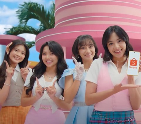Sejak pertama iklan Shopee 11.11 Big Sale diluncurkan di TV dan media sosial, video iklan terbaru Shopee 11.11 Big Sale yang dibintangi grup idol JKT48 langsung viral.