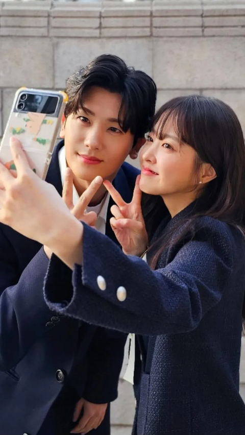 Park Hyung Sik dan Park Bo Young Bersatu Kembali di 