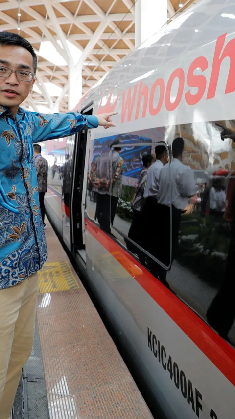 Lengkap! Cara Beli Tiket Kereta Cepat Whoosh dan Akses Menuju Stasiun di Jakarta dan Bandung