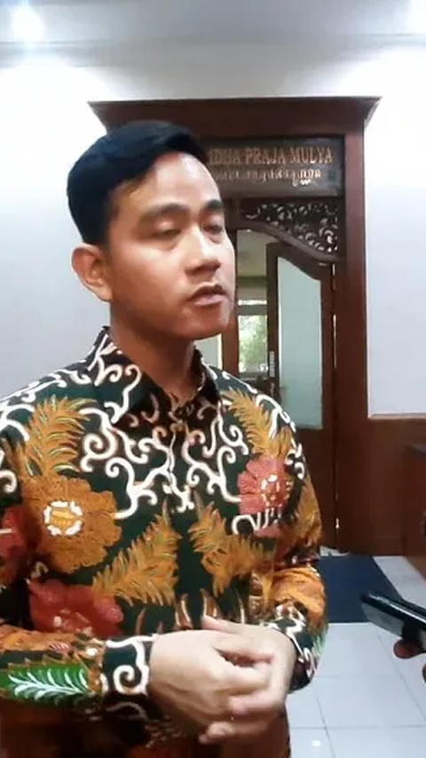 <br>Gerindra: Peluang Gibran Dampingi Prabowo Terbuka Usai Putusan MK Syarat Pernah Kepala Daerah