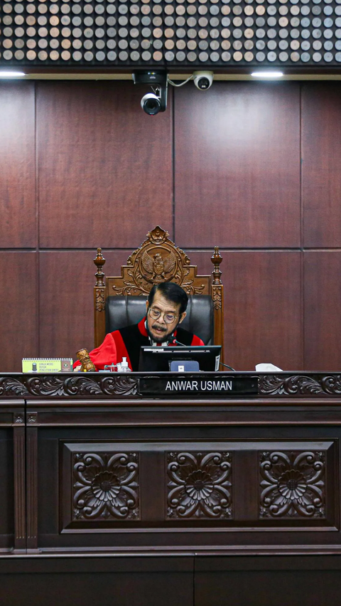 MK Putuskan Kepala Daerah Bisa Jadi Capres-Cawapres Meski Belum 40 Tahun, 4 Hakim Dissenting Opinion