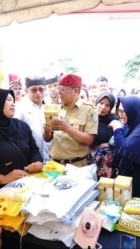 Gerakan Pangan Murah di Banyuwangi Disambut Antusias Warga