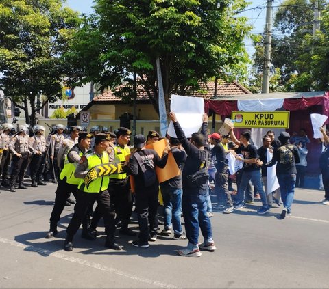 Siapkan Pengamanan Pemilu 2024, Pemkot dan Polres Pasuruan Gelar Pelatihan Sispamkota