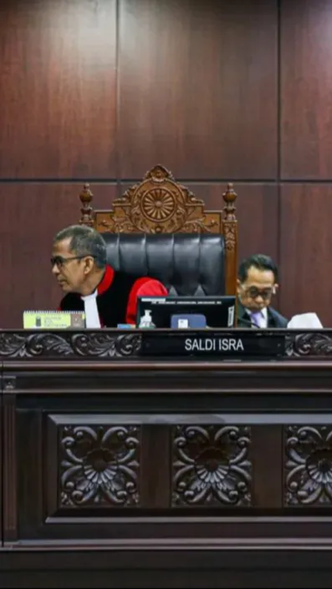 Blak-blakkan Hakim Saldi Isra Singgung Gibran Jadi Acuan Soal Putusan MK