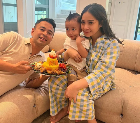 Potret Rayyanza Kasih Kejutan Anniversary Raffi Ahmad dan Nagita, Netizen Salfok ke Jambul Cipung