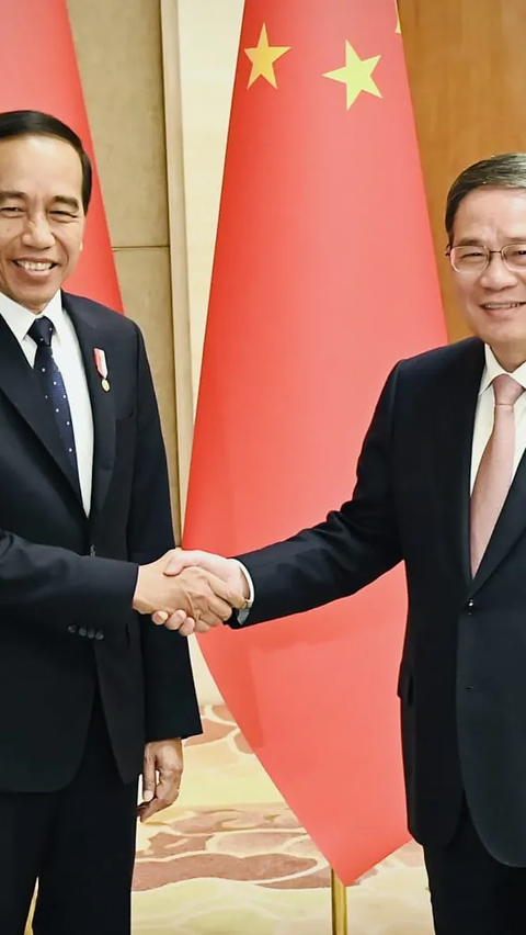 Bertemu PM Li Qiang, Presiden Jokowi Minta China Segera Cairkan Investasi di IKN