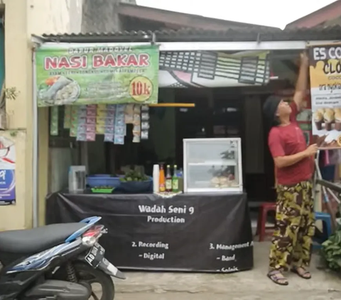 Ingat Grup Band Teamlo, Begini Kabar Dondot yang Kini Menyambung Hidup dengan Jualan Gorengan dan Nasi Bakar