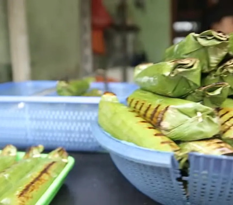 Ingat Grup Band Teamlo, Begini Kabar Dondot yang Kini Menyambung Hidup dengan Jualan Gorengan dan Nasi Bakar