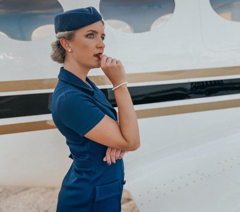 Viral Wanita Diusir dari Pesawat karena Tubuhnya Terus Berkeringat