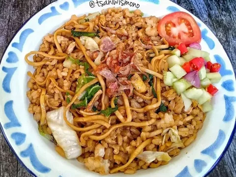 5. Nasi Goreng Magelangan