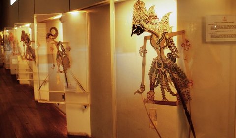 Tampilkan wayang Jawa sampai Amerika