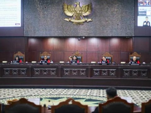 Ramai Polemik Keputusan MK Soal Batas Usia Capres Cawapres, Warga Kediri Justru Gelar Syukuran