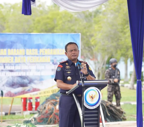 PSDKP KKP Musnahkan Alat Penangkap Ikan Merusak & Pakan Tak Terdaftar