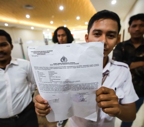 FOTO: Bareskrim Periksa Pelapor Kasus Dugaan Hoaks Adik Prabowo yang Seret Nama Jokowi