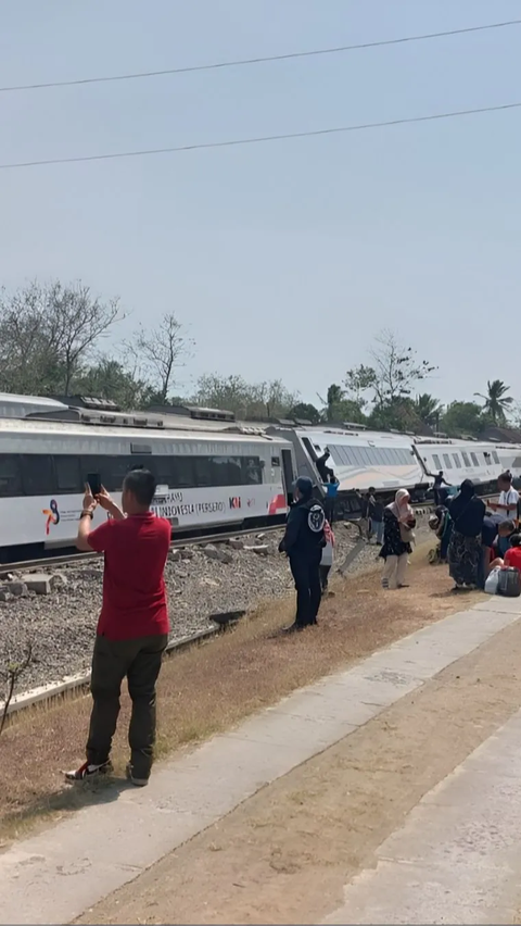 Kesaksian Penumpang soal Detik-Detik Kecelakaan Kereta Api Argo Wilis dan Argo Semeru di Kulon Progo