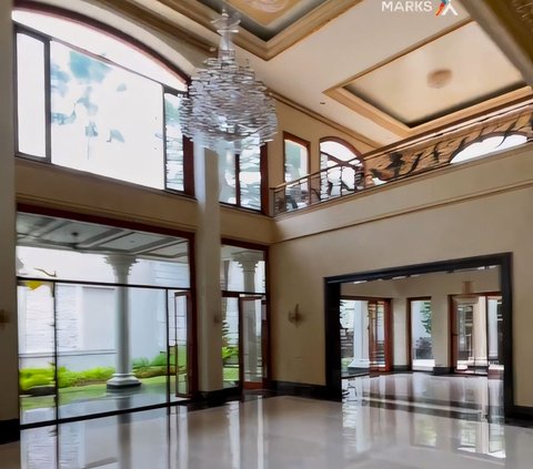 18 Portraits of Modern Classic Luxury Houses Worth Rp270 Billion, Netizens: 'Need 4,500 Years of Salary of Rp5 Million to be Able to Buy'