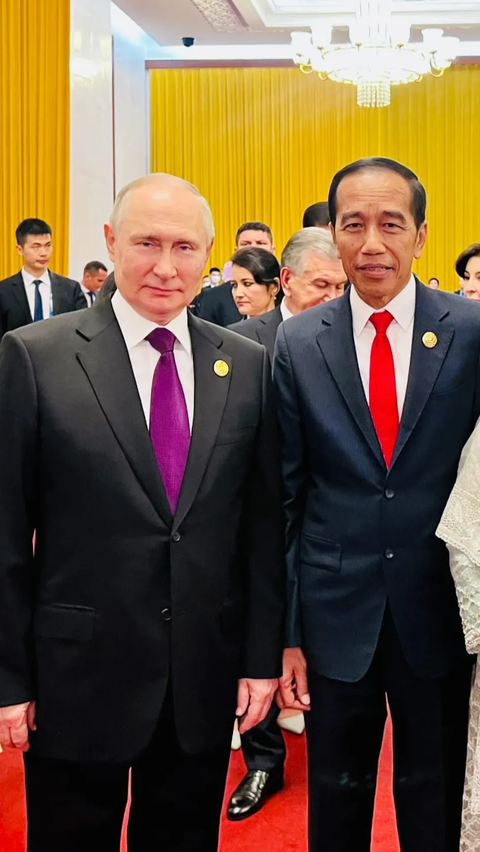 Momen Akrab Jokowi dan Vladimir Putin di China