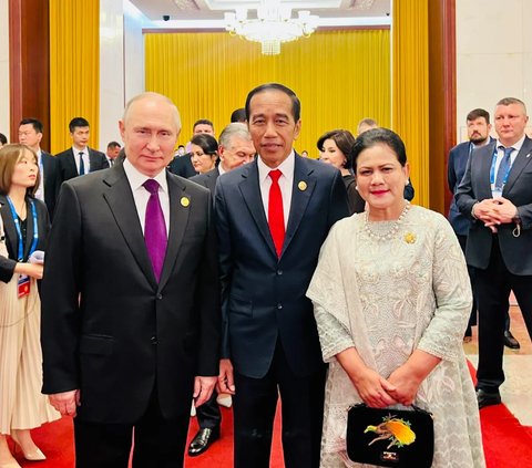 Momen Akrab Jokowi dan Vladimir Putin di China