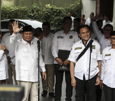 Yusril Ungkap Sikap Politiknya Jika Prabowo Tetap Jadikan Gibran Cawapres
