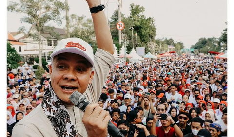 Adian menjelaskan, saat mendatangi rumah ke rumah, relawan memiliki kesempatan emas untuk mengkampanyekan sosok dan gagasan Ganjar langsung di depan para pemilih.<br>