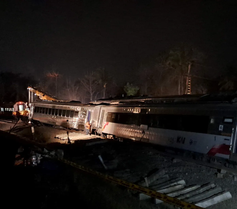 Kapolres Kulon Progo AKBP Nunuk Setyowati mengatakan tidak ada korban jiwa dalam kecelakaan tersebut. Meski demikian, ada puluhan penumpang yang mengalami luka-luka.
