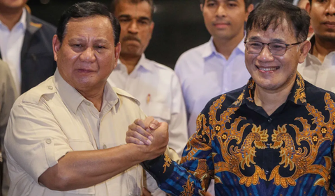 Menurut Budiman, Prabowo cocok untuk menggandeng Gibran sebagai calon wakil presiden. Karena Budiman memandang menteri pertahanan itu cocok berpasangan dengan sosok yang lebih muda.<br>