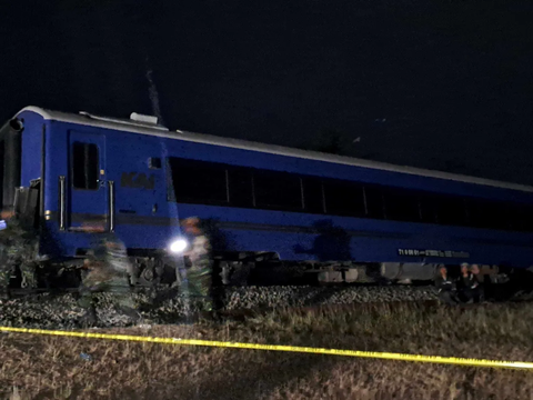 Menengok Kondisi Gerbong 'Sultan' Kereta Argo Semeru usai Kecelakaan dengan Kereta Argo Wilis