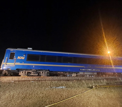 Menengok Kondisi Gerbong 'Sultan' Kereta Argo Semeru usai Kecelakaan dengan Kereta Argo Wilis