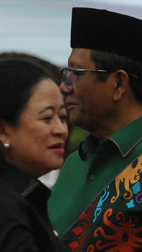 Ketua Umum PDIP Megawati Soekarnoputri juga membeberkan memilih Menko Polhukam Mahfud MD menjadi pendamping Ganjar Pranowo di Pilpres 2024.<br>