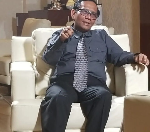 VIDEO: Profil Cawapres 'Pendekar Hukum' Mahfud MD, Menkopolhukam Pertama dari Sipil