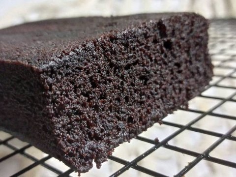 Resep Moist Chocolate Cake Kopi