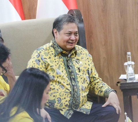 FOTO: Momen Kaesang Temui Airlangga Hartarto di Markas Golkar, Pelajari Strategi Menangkan Pemilu 2024