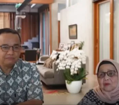 Sang ayah, Rasyid Baswedan adalah mantan dosen di Fakultas Ekonomi Universitas Islam Indonesia. Sementara sang ibun, Aliyah Rasyid merupakan guru besar di Fakultas Ilmu Sosial dan Ekonomi Universitas Negeri Yogyakarta.