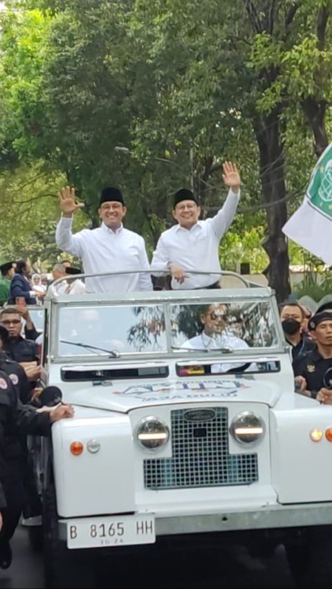 Cerita 'Kendaraan Politik' Land Rover Putih yang Dipakai Anies Cak Imin Daftar Pilpres ke KPU