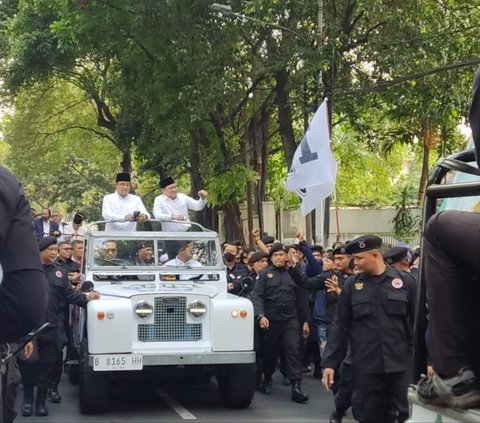 Cerita 'Kendaraan Politik' Land Rover Putih yang Dipakai Anies Cak Imin Daftar Pilpres ke KPU