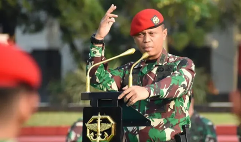 Selama puluhan tahun mengabdi di TNI AD, tidak sedikit penugasan yang dijalani baik dalam maupun luar negeri.