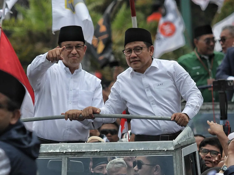 Secretary General of PDIP's Response During Anies-Cak Imin's Convoy Cheering AMIN President in Front of Megawati's Residence