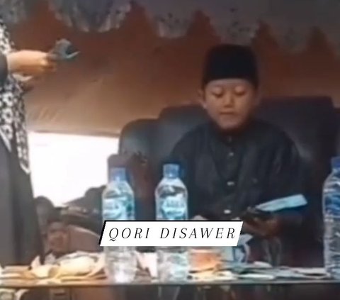 Viral Aksi Emak-Emak Sawer Qori bak Biduan Saat Lantunkan Ayat Suci Alquran