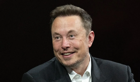 Salah satu ide Elon Musk adalah menciptakan sebuah hubungan antara manusia dan kecerdasan buatan (AI).