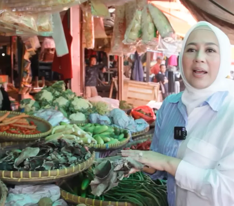 Momen Mudik ke Garut, Teh Shanty Belanja Sayuran ke Pasar yang Tidak Ada di Jakarta