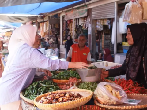 Momen Mudik ke Garut, Teh Shanty Belanja Sayuran ke Pasar yang Tidak Ada di Jakarta