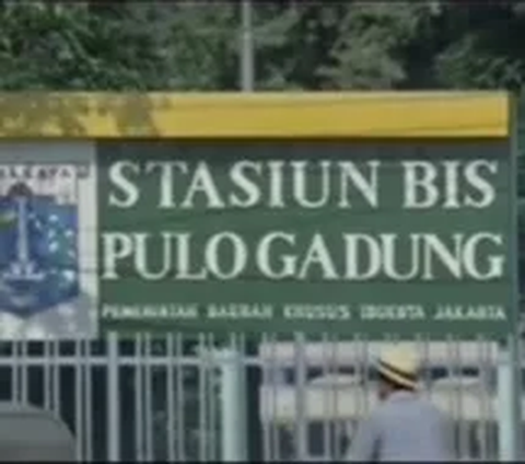 Beredar di media sosial wajah Terminal Pulo Gadung Tempo Doeloe. Video tersebut disinyalir diambil di tahun 1980 silam.