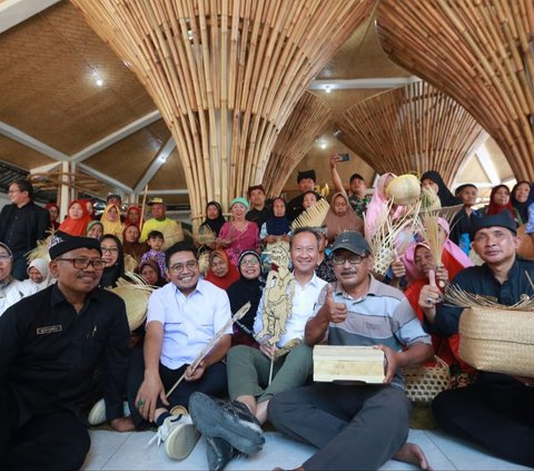 Kunjungi Sentra Kerajinan Bambu Gintangan Banyuwangi, Menperin: Ekosistem UMKM yang Layak Dicontoh